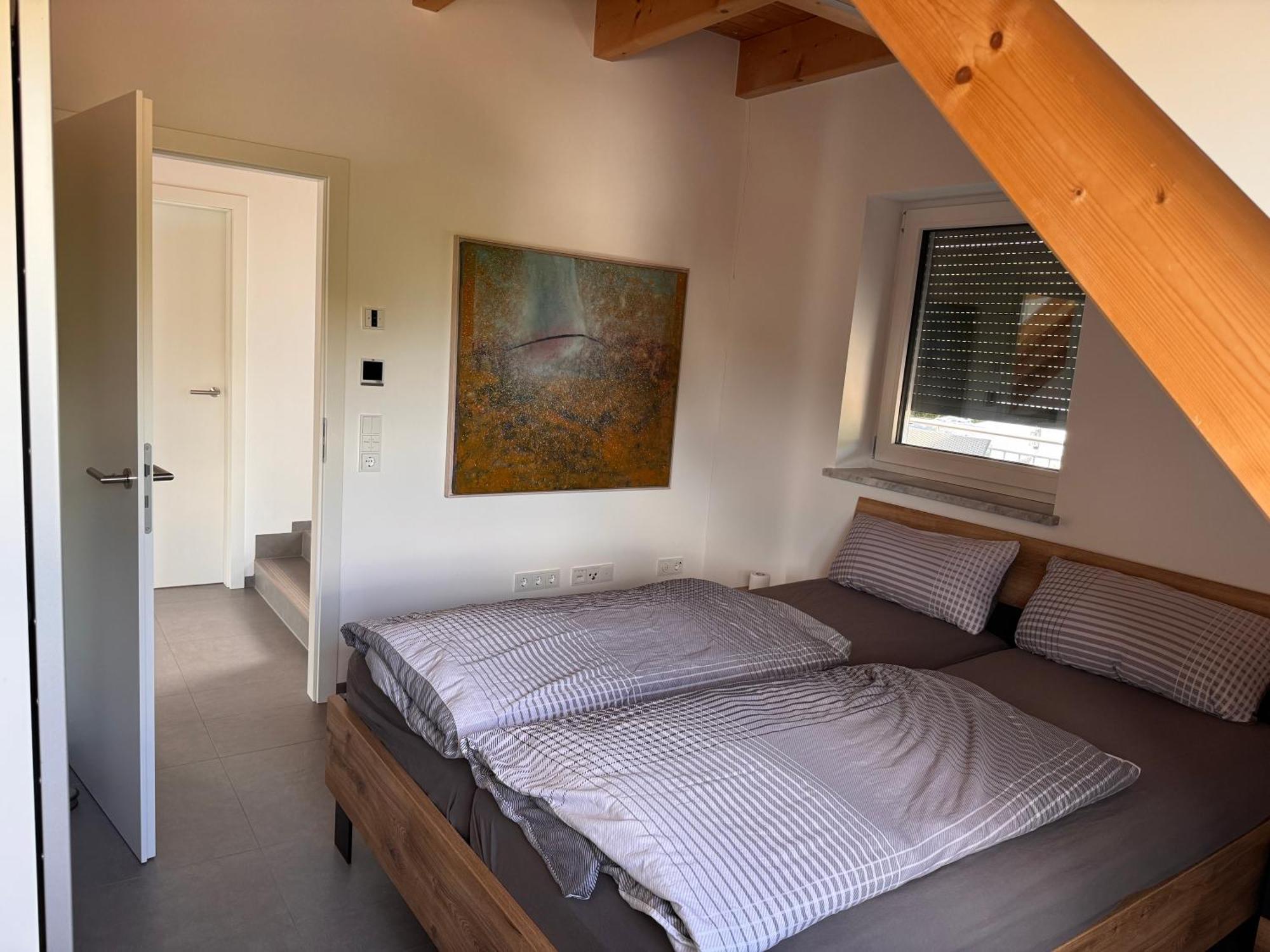 Moderne Ferienunterkunft/Wohnung Burgthann Экстерьер фото