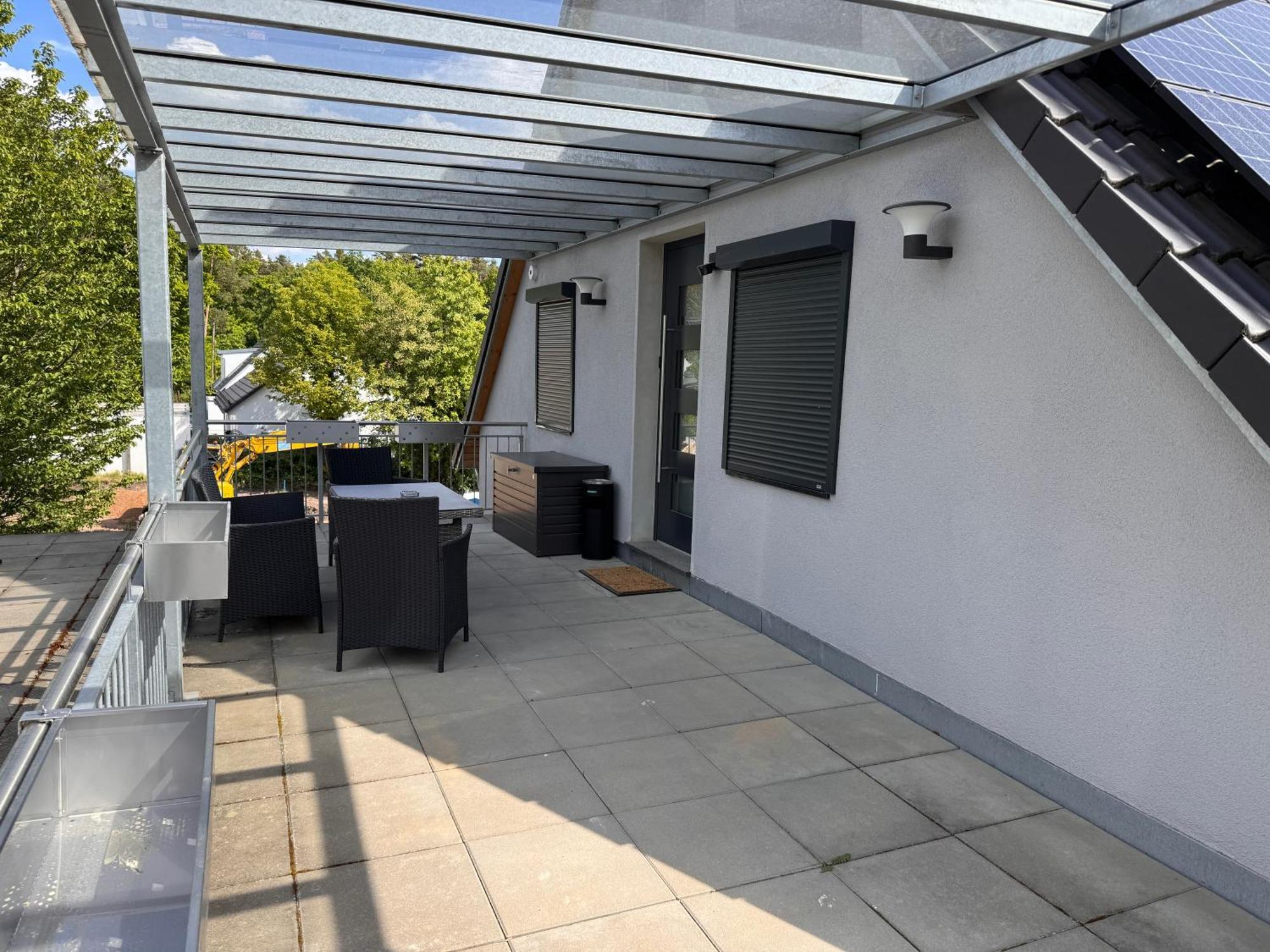 Moderne Ferienunterkunft/Wohnung Burgthann Экстерьер фото